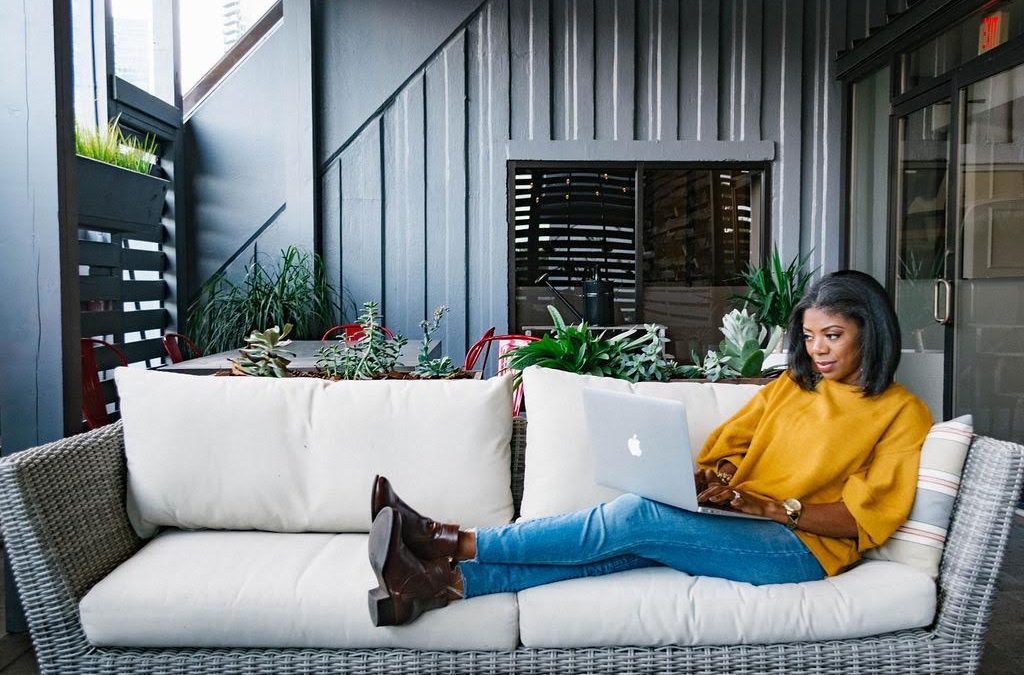 6 tips to work from home AND homeschool